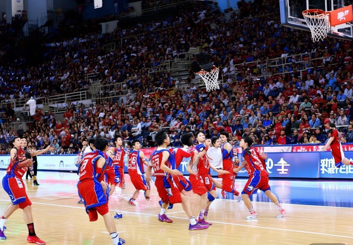 2018 CBA浙江队新疆队巅峰对决回顾(图2)
